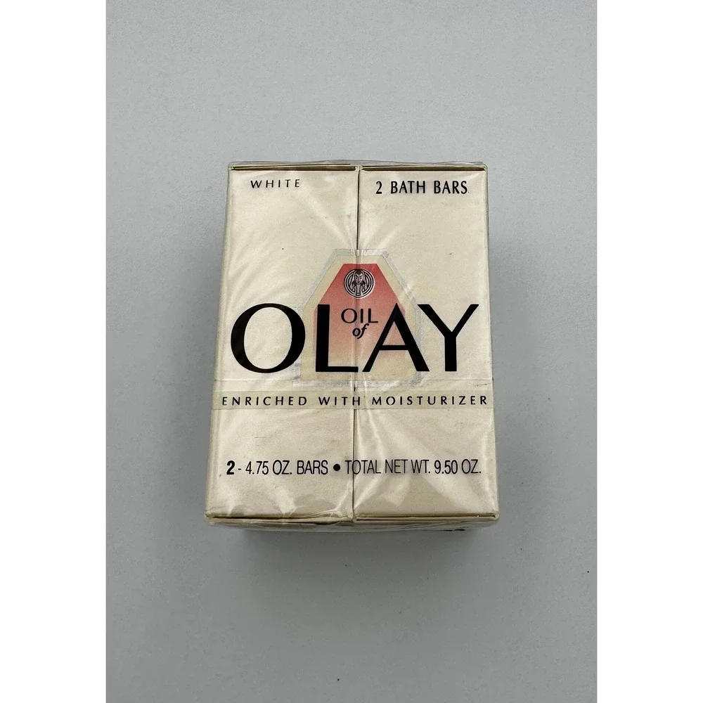 Vintage 1990 Oil of Olay White Bath Bars Sealed 2-Pack 4.75oz Prop Collector